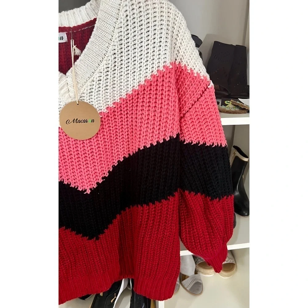 New! V Neck Pink Multi Puff Sleeve Oversized Chevron Sweater! - Picture 6 of 10